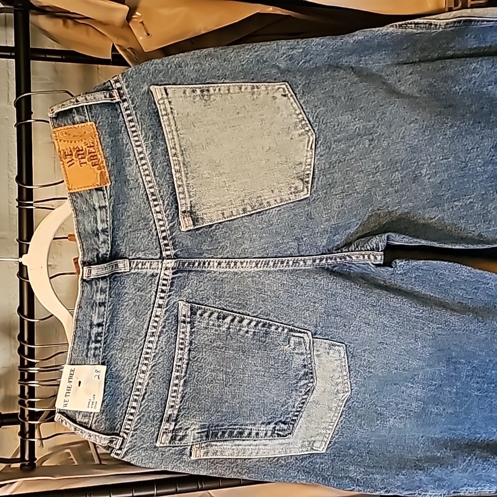 FREE PEOPLE We the Free Cropped Patchwork Jeans - Picture 9 of 12